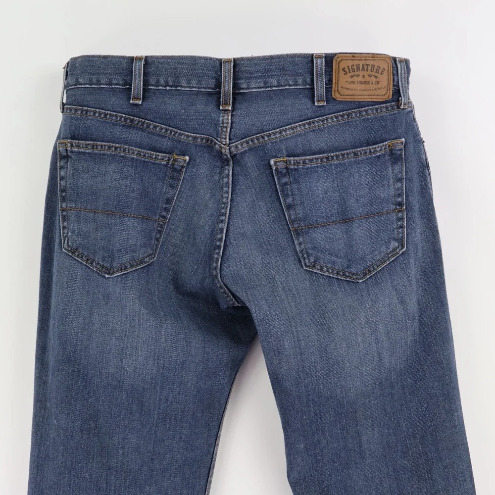 Signature Levi Strauss & Co. Jeans Straight Leg Mens Size 38x30 Blue 100% Cotton